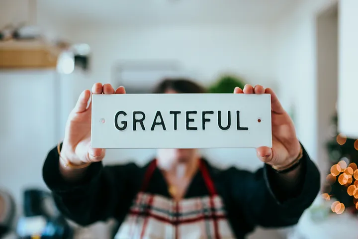 Cultiver la Gratitude : Leçons des Aînés